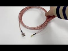 La prise de N Mcx à l'or à angle droit de prise a plaqué l'Assemblée de câble coaxial de liaison de rf