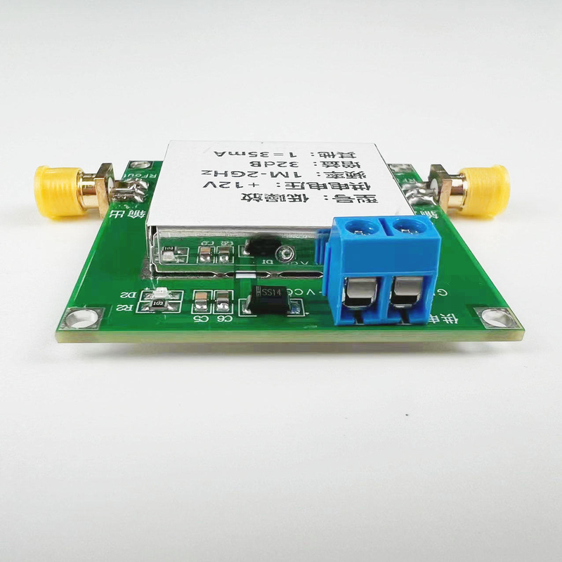 Module d'amplificateur de puissance à faible bruit de bande large RF LNA