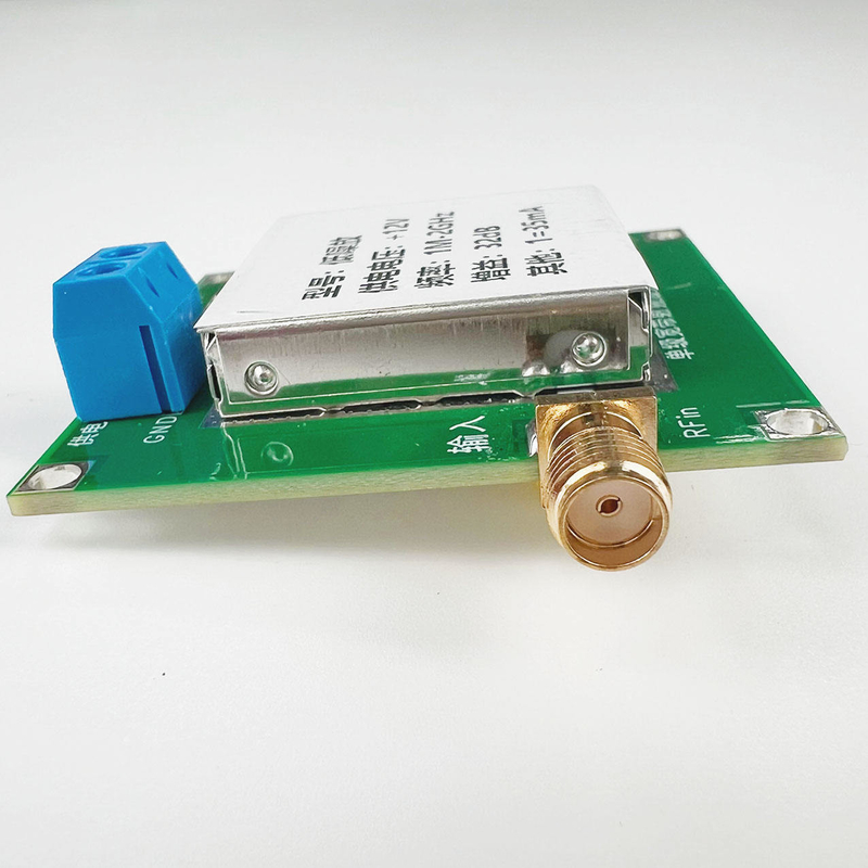 Module d'amplificateur de puissance à faible bruit de bande large RF LNA