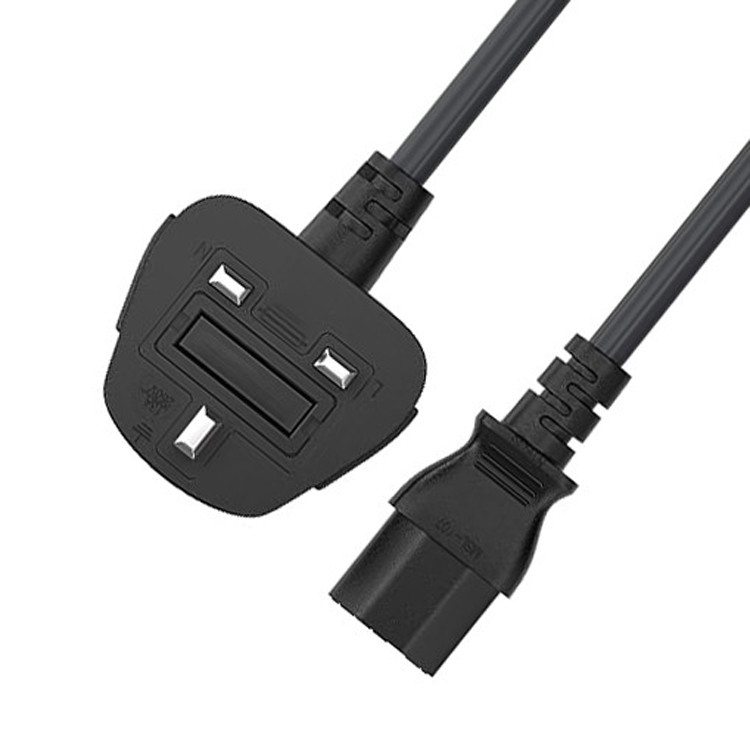 RY C13 vers le Royaume-Uni Cordon électrique Bs1363 18awg 250v Longueur pour la plupart des ordinateurs Imprimantes et autres appareils