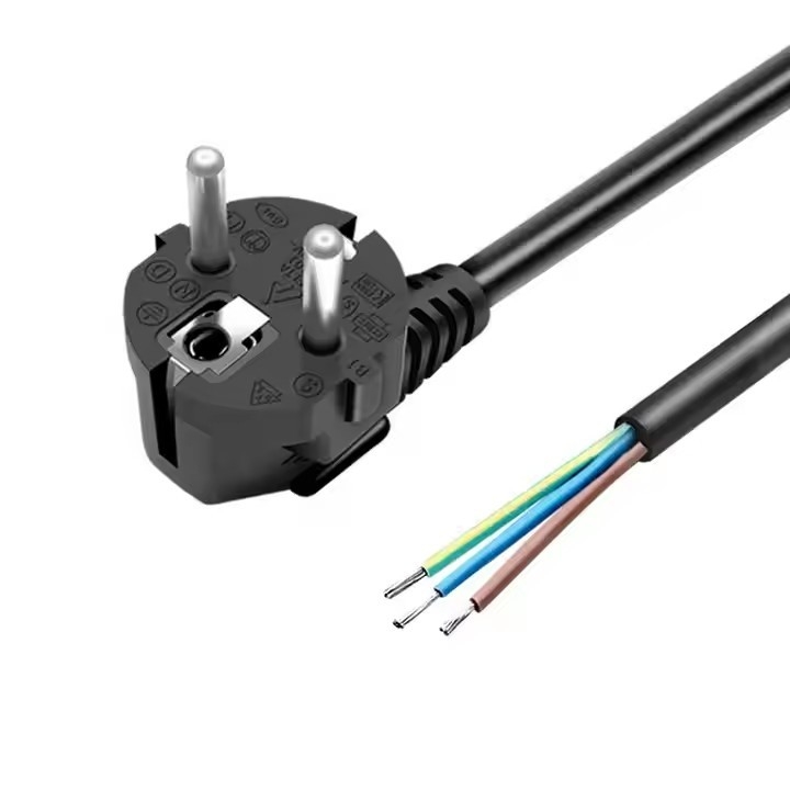 Bien vendu câble d'alimentation UE 3G 18 Awg 1,5M tête unique fil de fer nu queue d'étain pelée queue pour appareil électroménager ou outil électrique