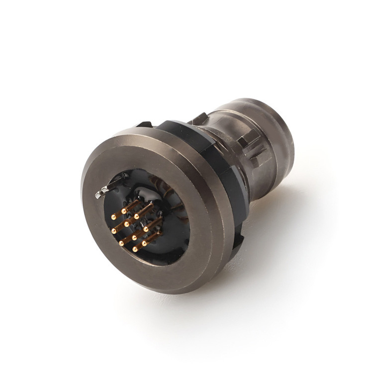 Connecteur étanche militaire, mâle et femelle, série 16P R, de qualité industrielle, avec un niveau de protection atteignant IP6K8
