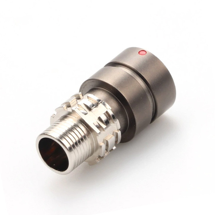 Connecteur étanche militaire, mâle et femelle, série 16P R, de qualité industrielle, avec un niveau de protection atteignant IP6K8