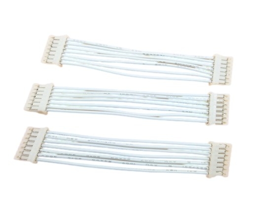 Harnais fait sur commande blanc du fil UL1007 chaque connecteur femelle du côté PHR-7 Pa66 pH 2.0mm