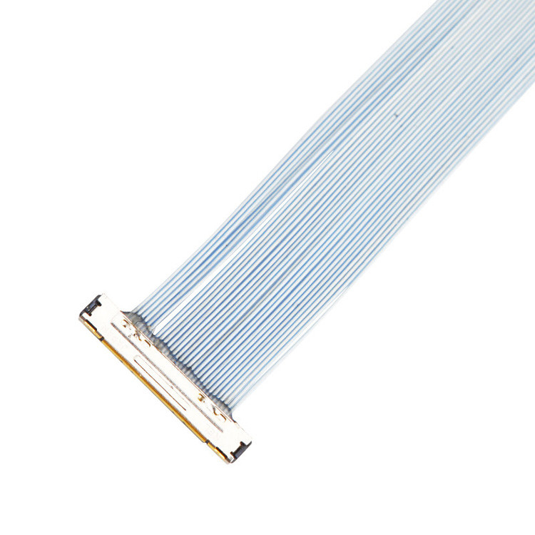 Pour les caméras de surveillance, un ensemble de câbles coaxial micro avec une hauteur de 0,25 mm KEL XSLS20-30