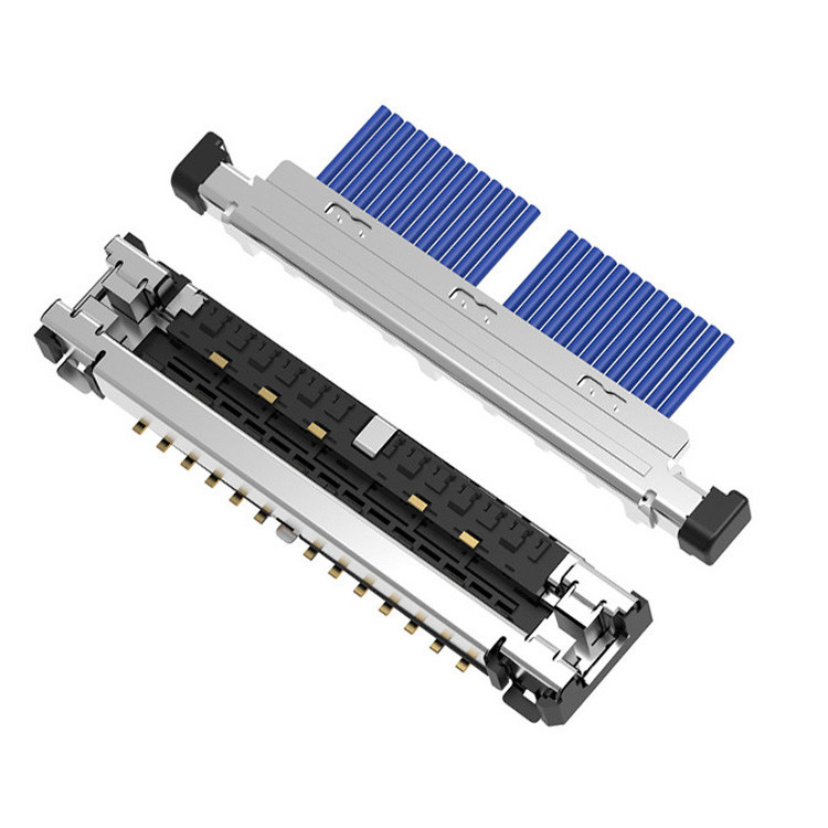 CABLINE-UA II câble micro-coaxial, composé de 20496-026T-40, 20497-026T-30, 2679-026-10 et de 20498-026E-41