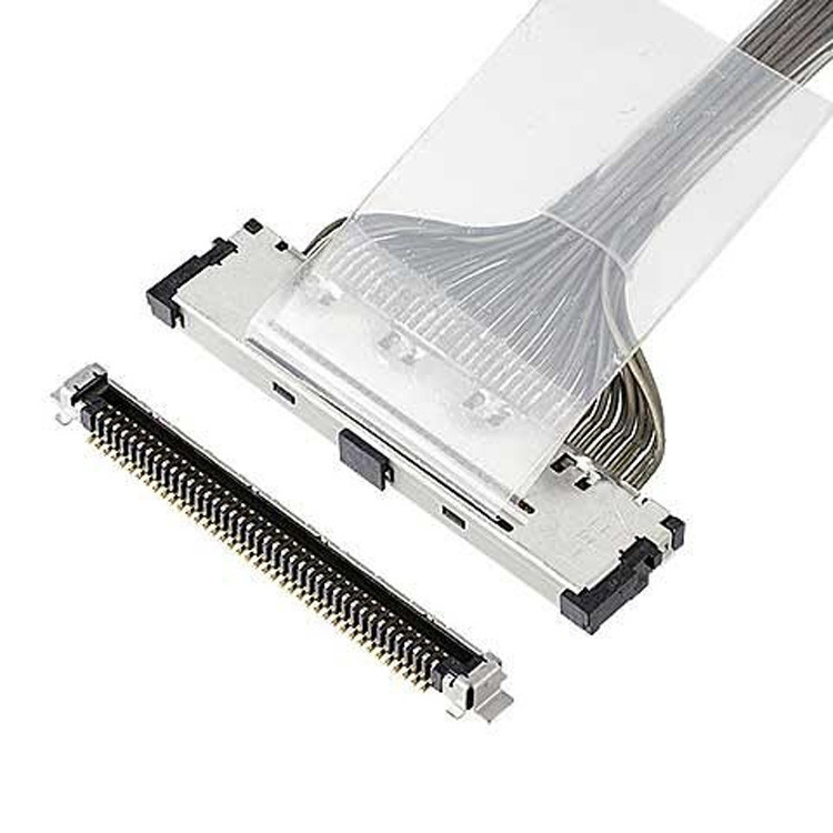 Le type de connecteur de câble micro-coaxial