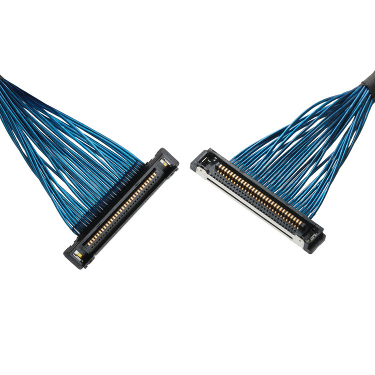 0Connecteur de câble coaxial de 4 mm à hauteur de pivotement ROHS IPEX Micro câble coaxial 20380-R30T-06 à 20345-30T-32R