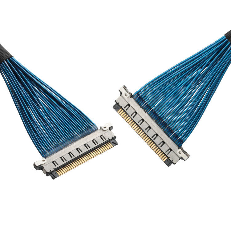 0Connecteur de câble coaxial de 4 mm à hauteur de pivotement ROHS IPEX Micro câble coaxial 20380-R30T-06 à 20345-30T-32R