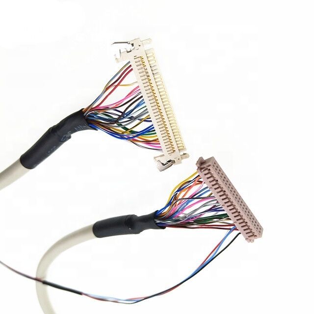 Câble LVDS personnalisé 30PIN vers 40PIN avec une plage de 20-60 broches et une taille de fil de 24-40AWG pour les applications LCD/Affichage
