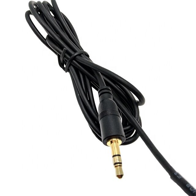 Cable audio personnalisé de 3,5 mm de longueur avec plusieurs options de connecteur et certification ISO9001 pour le transfert audio stéréo de haute qualité