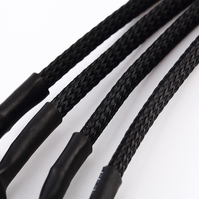 Répartiteur de ventilateur PWM avec connecteur mâle 4 broches vers ventilateur et 1 à 4 connecteurs femelles utilisant un câble PVC 22AWG