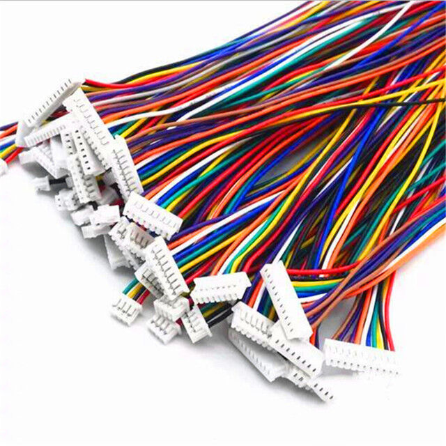 Faisceau de câbles automobiles personnalisé avec assemblage de câbles à âme en cuivre, longueur personnalisable et connecteur JST/Molex