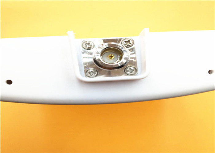 Connecteur circulaire industriel de la série B Z13 4Pin Connecteur féminin Socket scellé à vide fixe externe