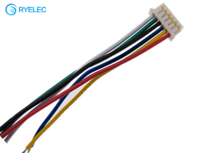 DF11-8DS-2C au câblage fait sur commande de Molex 51021-0600 avec Molex 50079-8000 cuirs emboutis