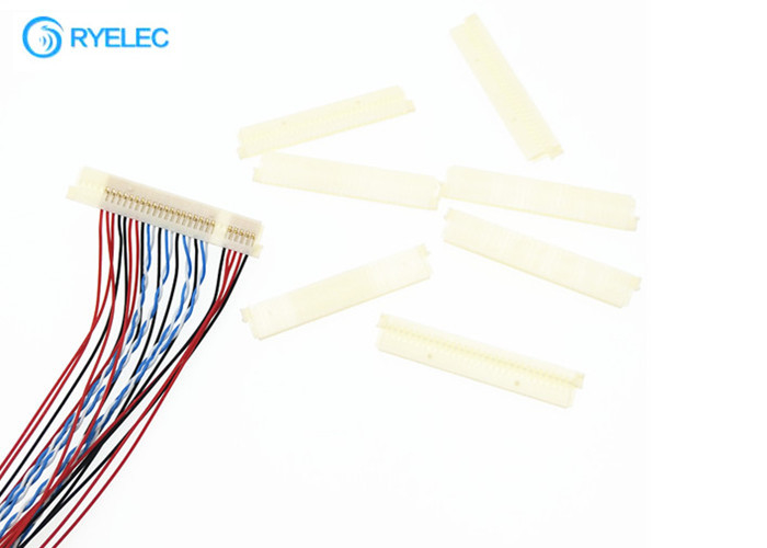 Le câble de  DF19-30S-1C 30 P Lvds à l'écran d'affichage à cristaux liquides a mené le fil tordu par 30AWG de signal de convertisseur