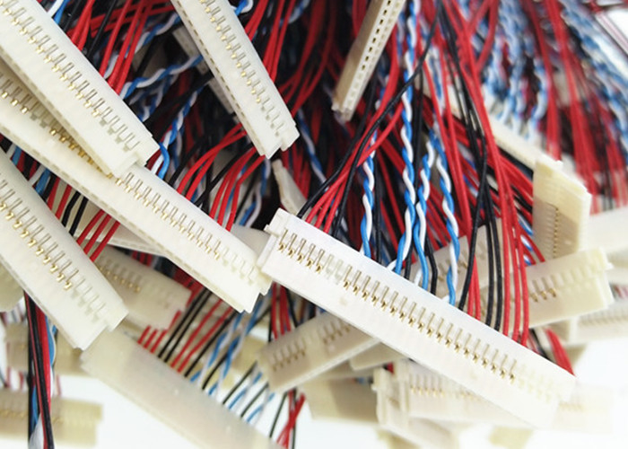 Le câble de  DF19-30S-1C 30 P Lvds à l'écran d'affichage à cristaux liquides a mené le fil tordu par 30AWG de signal de convertisseur